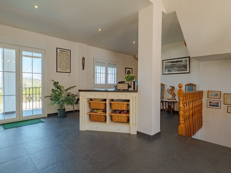 Villa for Sale in Alhaurín El Grande, Malaga 40