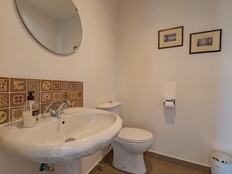 Villa for Sale in Alhaurín El Grande, Malaga 47