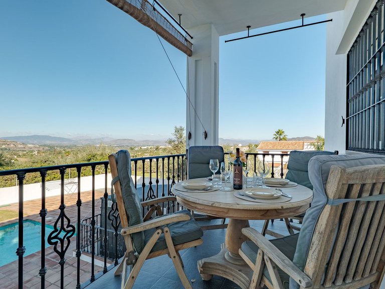 Villa for Sale in Alhaurín El Grande, Malaga 55