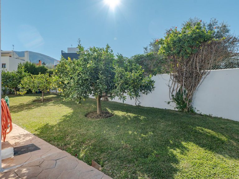 Villa for Sale in Alhaurín El Grande, Malaga 69