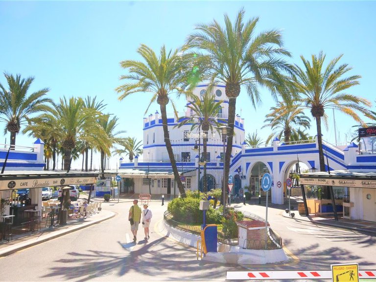 Apartment for Sale in Estepona, Malaga 22