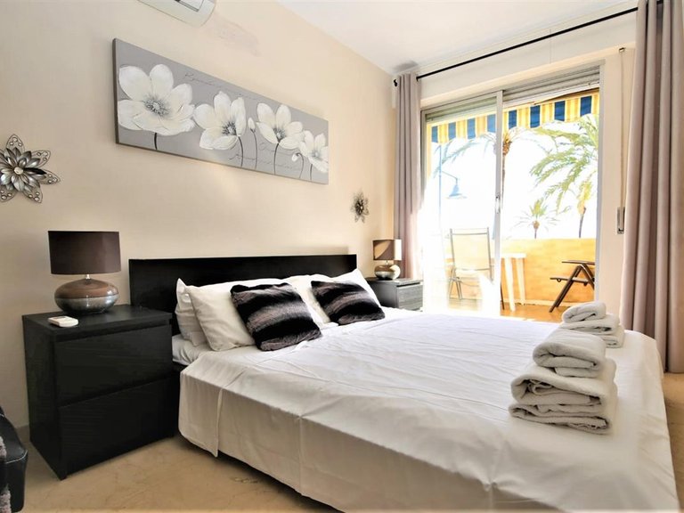 Apartment for Sale in Estepona, Malaga 5