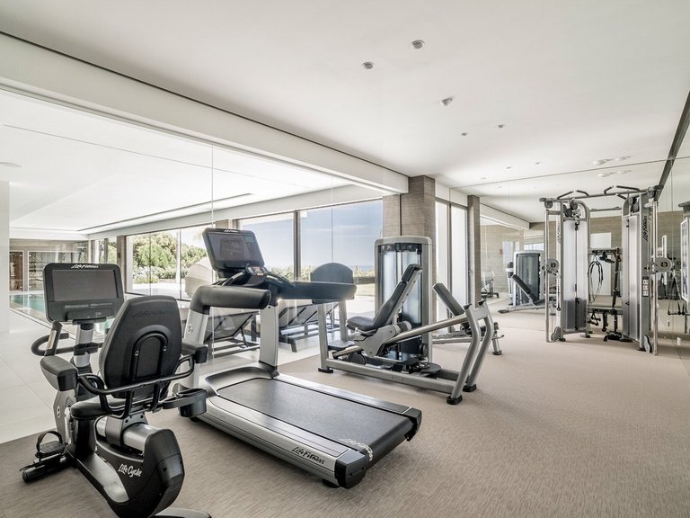 Villa for Sale in Benahavís, Malaga 18