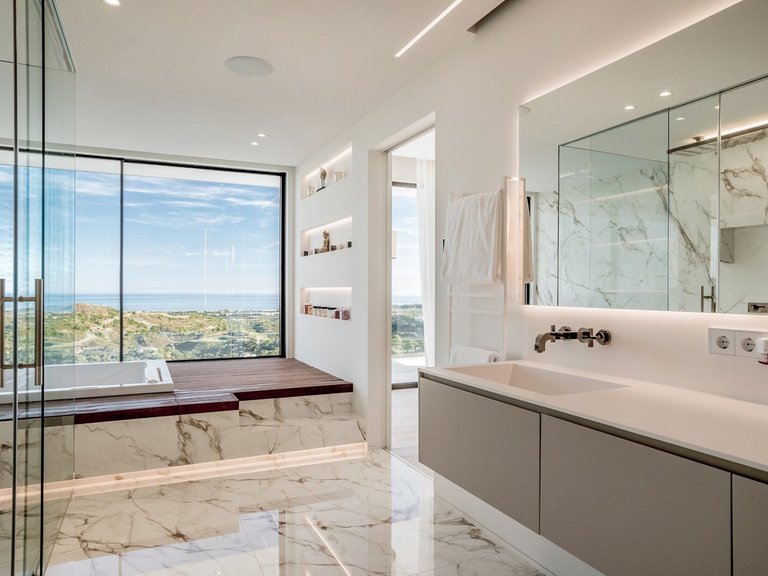 Villa for Sale in Benahavís, Malaga 25