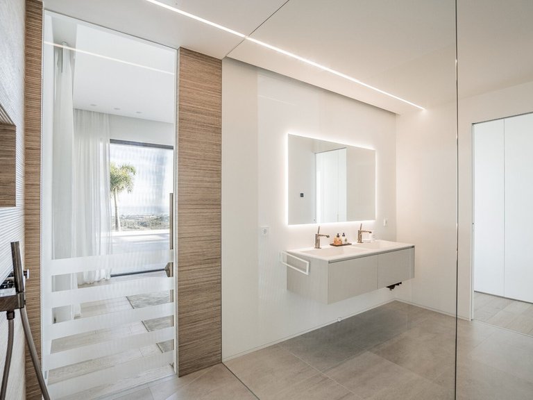 Villa for Sale in Benahavís, Malaga 28
