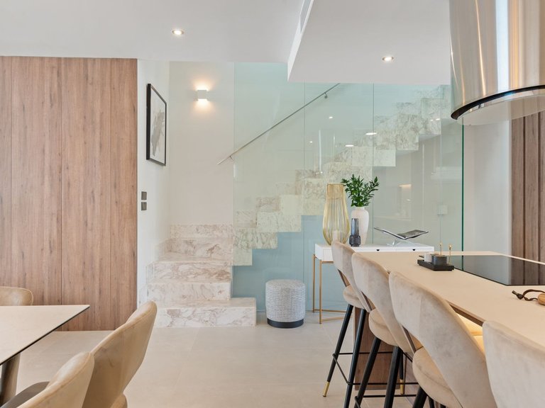 Town House for Sale in Puerto Banús, Malaga 8