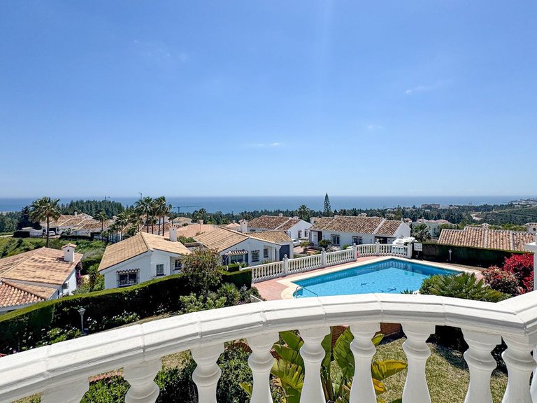 Apartment for Sale in El Chaparral, Malaga 16