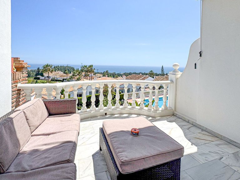 Apartment for Sale in El Chaparral, Malaga 2
