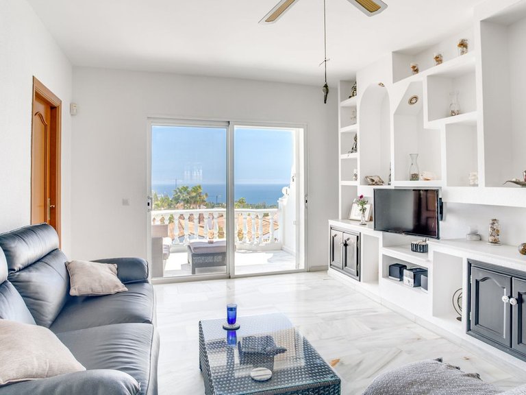 Apartment for Sale in El Chaparral, Malaga 3