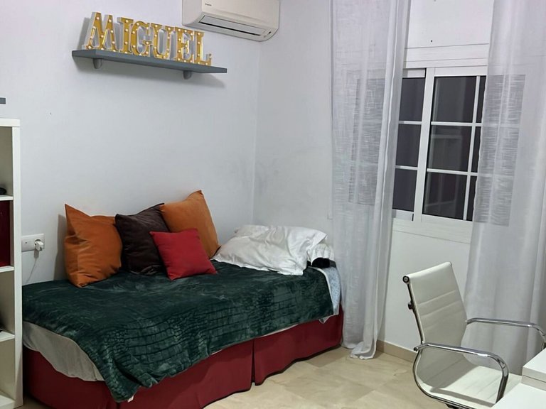 Villa for Sale in Casares Pueblo, Malaga 11