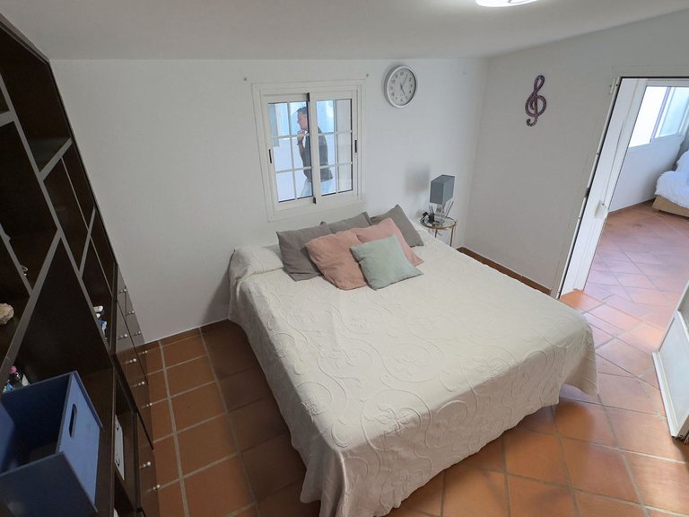 Villa for Sale in Casares Pueblo, Malaga 21