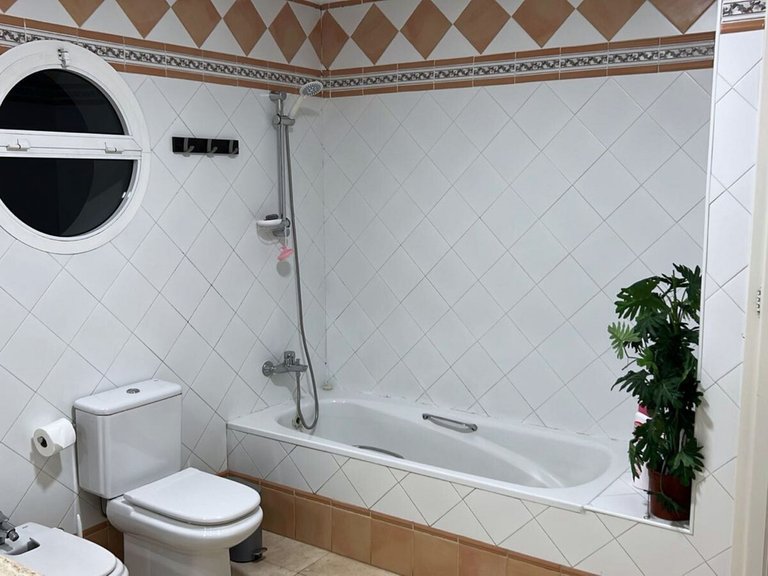 Villa for Sale in Casares Pueblo, Malaga 25