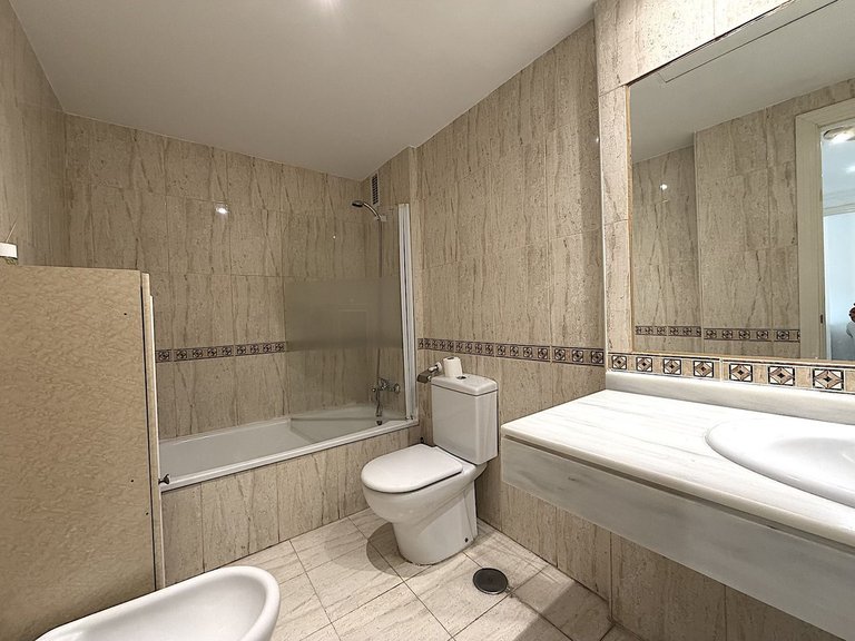 Apartment for Sale in San Pedro De Alcántara, Malaga 22