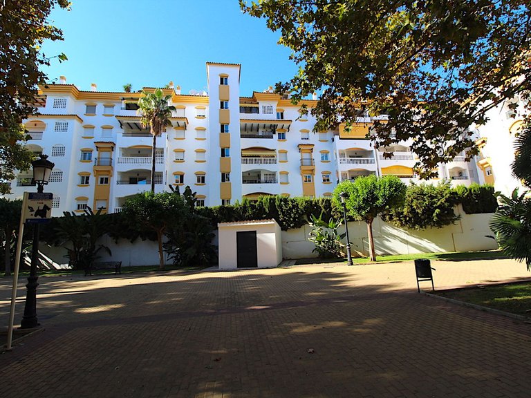 Apartment for Sale in San Pedro De Alcántara, Malaga 30