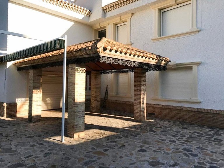 Villa for Sale in Cabo Roig, Alicante 7