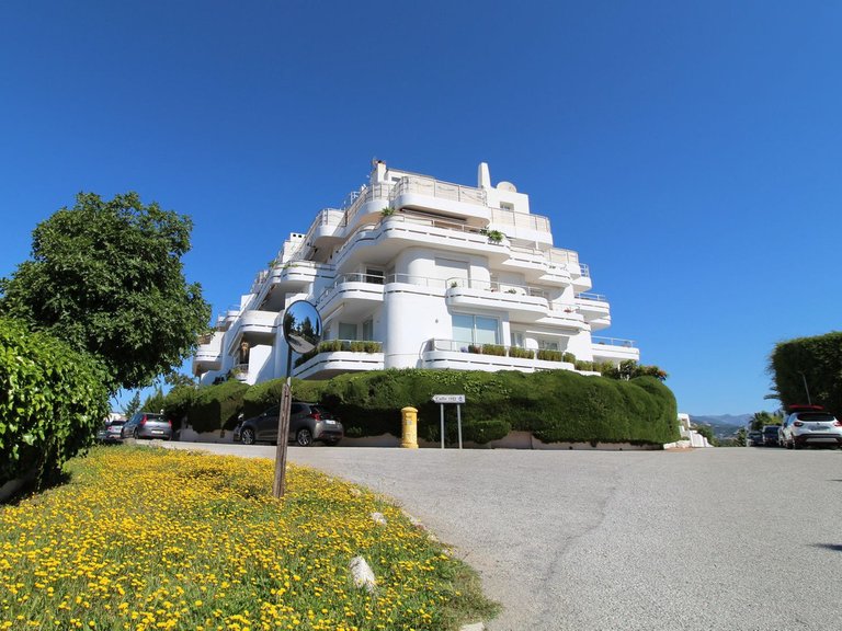 Apartment for Sale in Guadalmina Alta, Malaga 1