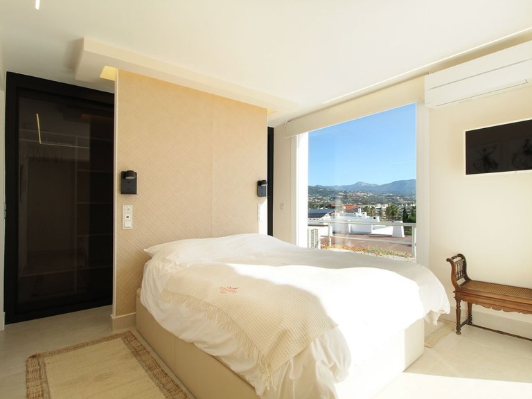 Apartment for Sale in Guadalmina Alta, Malaga 15