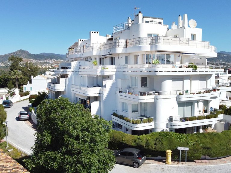 Apartment for Sale in Guadalmina Alta, Malaga 24