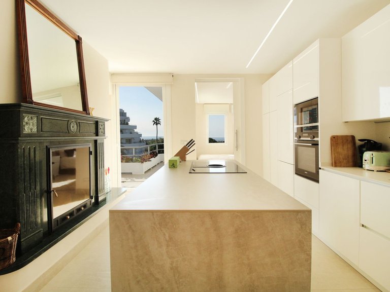 Apartment for Sale in Guadalmina Alta, Malaga 3