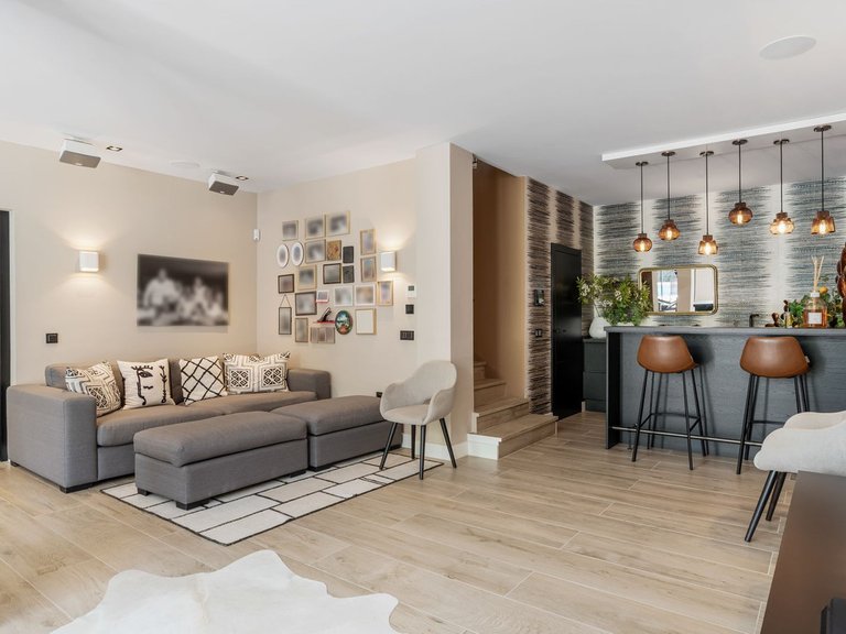 Villa for Sale in El Rosario, Malaga 14