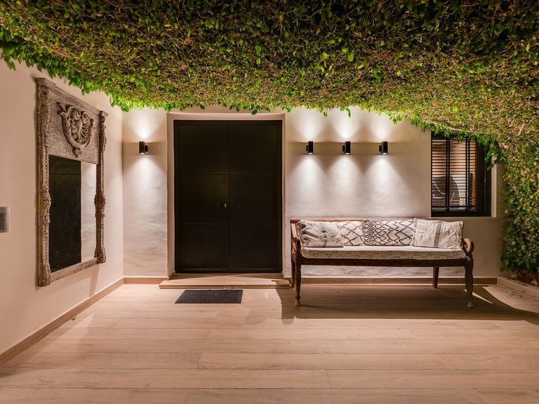 Villa for Sale in El Rosario, Malaga 33