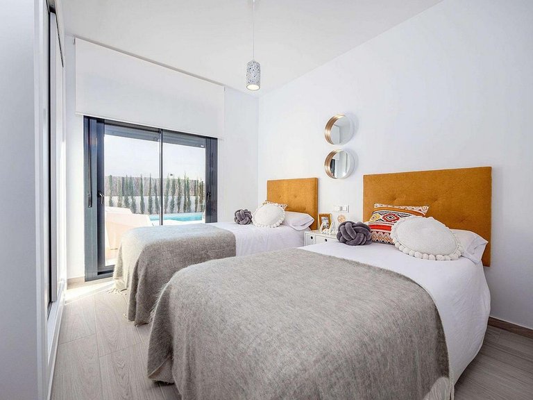 Villa for Sale in La Finca Golf, Alicante 10