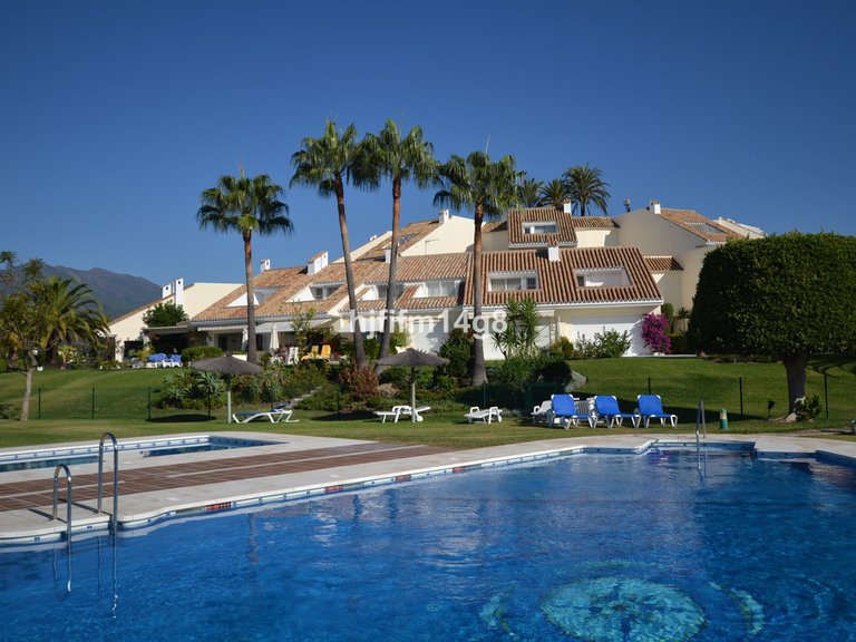 Villa for Sale in Nueva Andalucía, Malaga 29