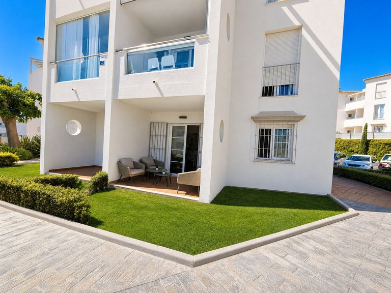 Apartment for Sale in La Duquesa, Malaga 1