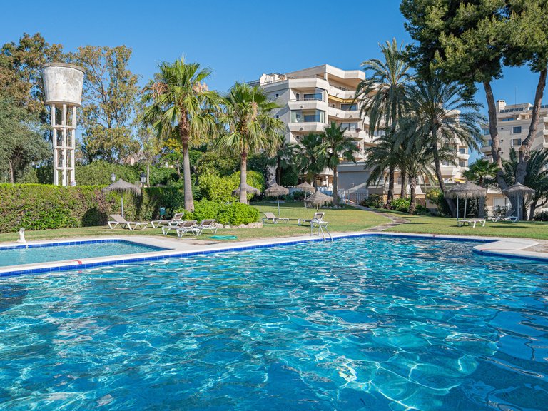 Apartment for Sale in Estepona, Malaga 1