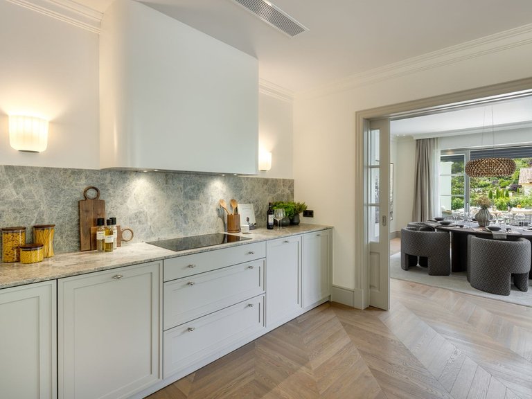 Villa for Sale in Benahavís, Malaga 39