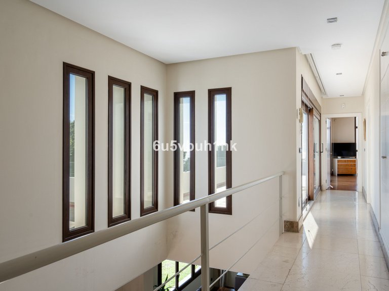 Villa for Sale in Málaga, Malaga 22