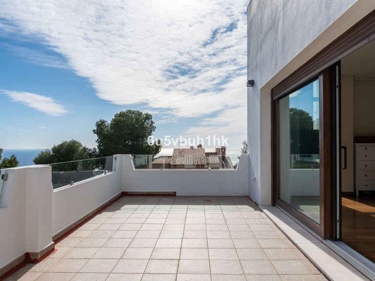Villa for Sale in Málaga, Malaga 36