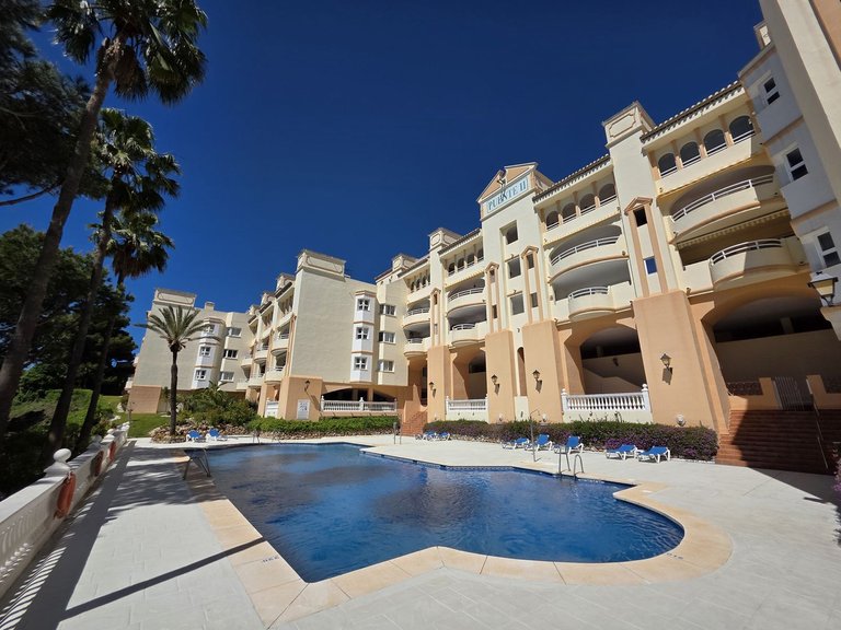 Apartment for Sale in Calahonda, Malaga 1