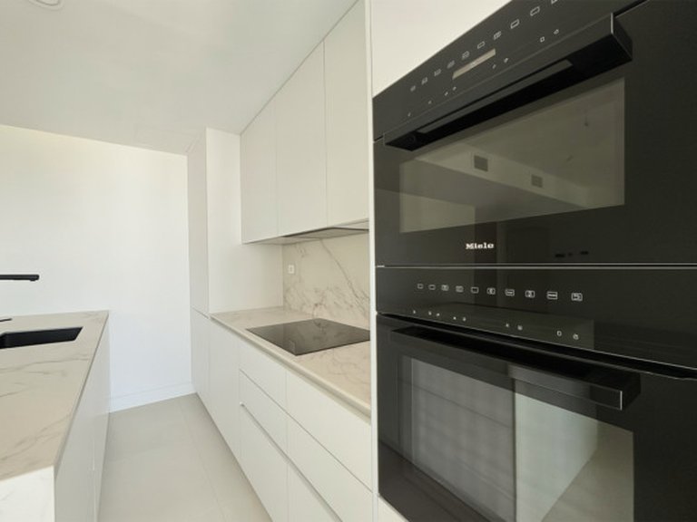 Apartment for Sale in Fuengirola, Malaga 12
