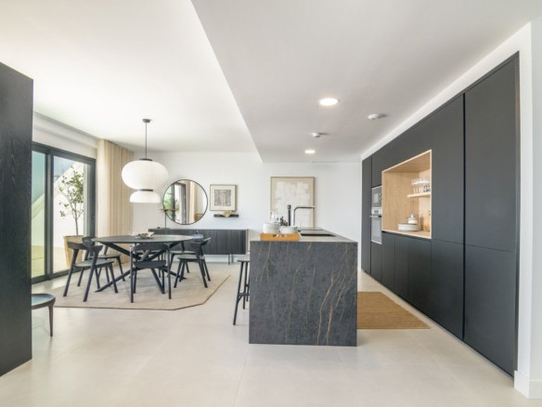 Apartment for Sale in Fuengirola, Malaga 3
