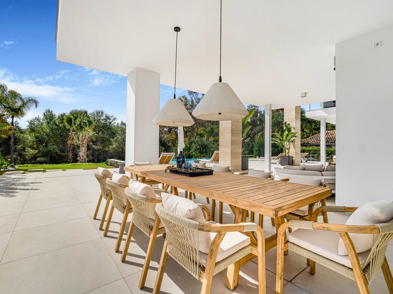 Villa for Sale in Costa del Sol The Golden Mile, Malaga 15