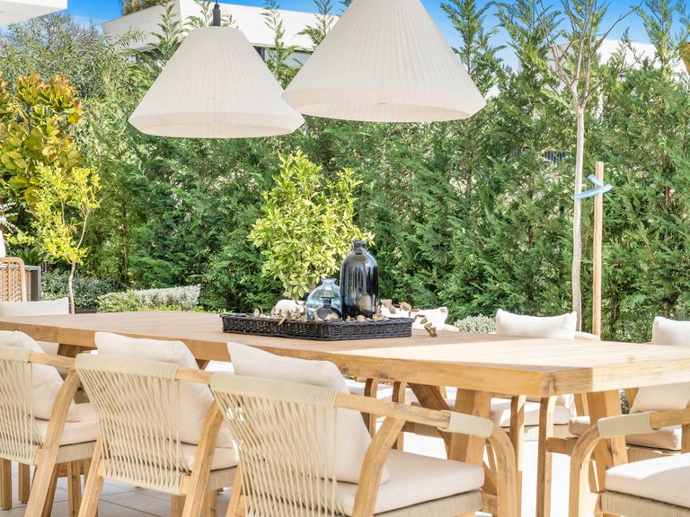 Villa for Sale in Costa del Sol The Golden Mile, Malaga 16