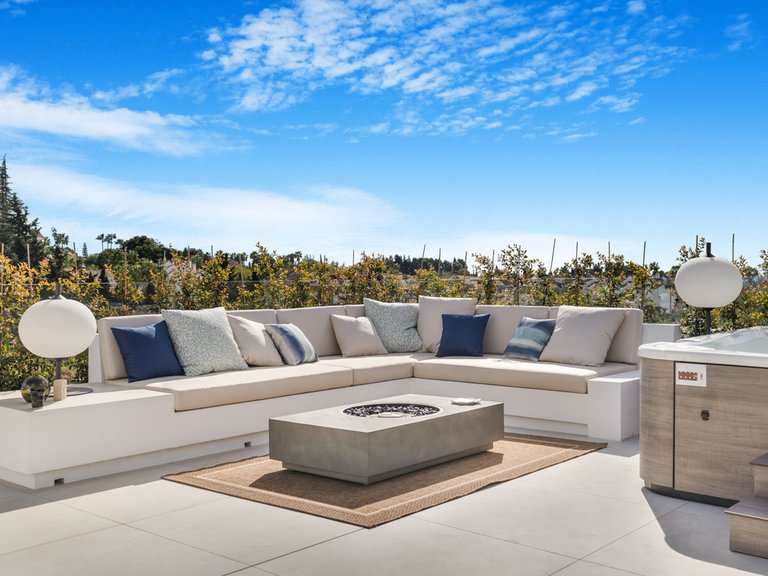 Villa for Sale in Costa del Sol The Golden Mile, Malaga 48
