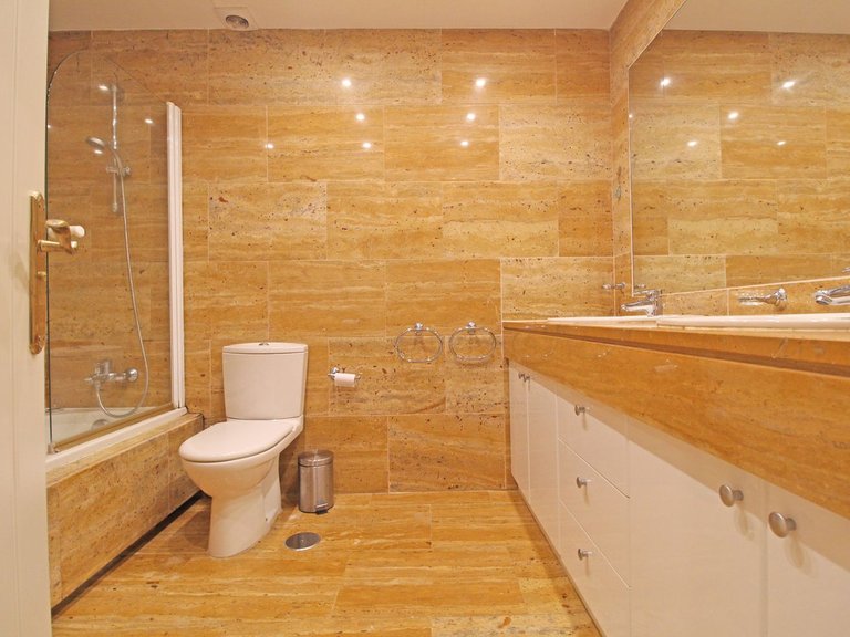 Apartment for Sale in Puerto Banús, Malaga 14