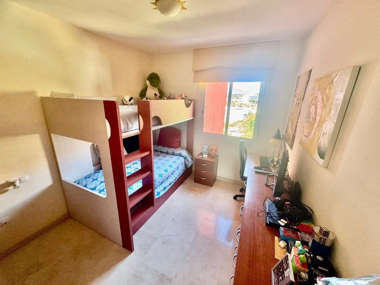 Apartment for Sale in Los Pacos, Malaga 15
