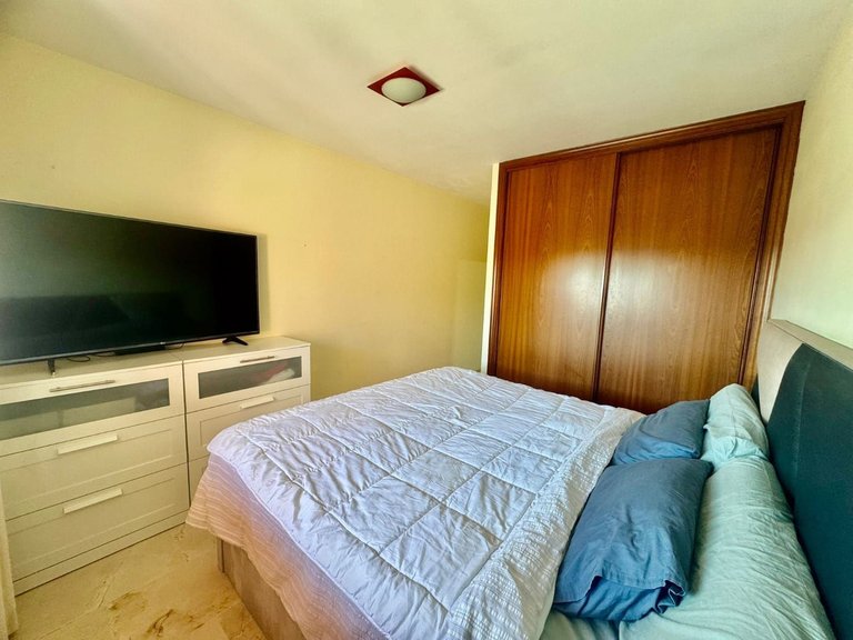 Apartment for Sale in Los Pacos, Malaga 21