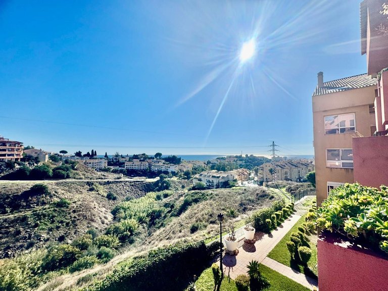 Apartment for Sale in Los Pacos, Malaga 24