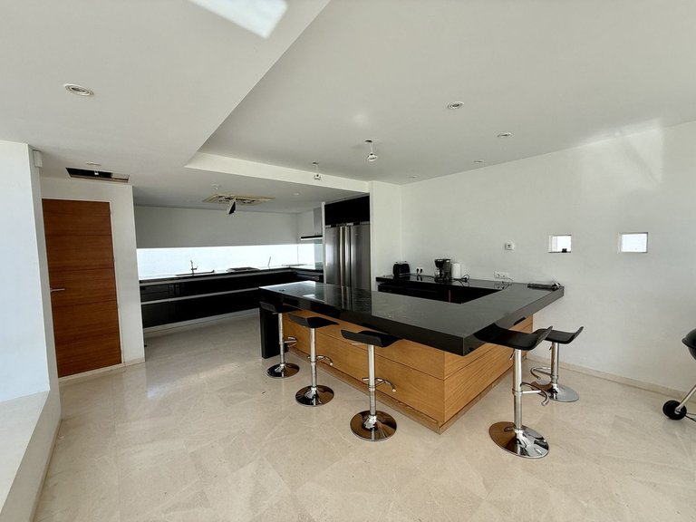 Villa for Sale in Valtocado, Malaga 13