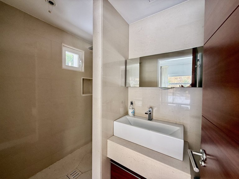 Villa for Sale in Valtocado, Malaga 25