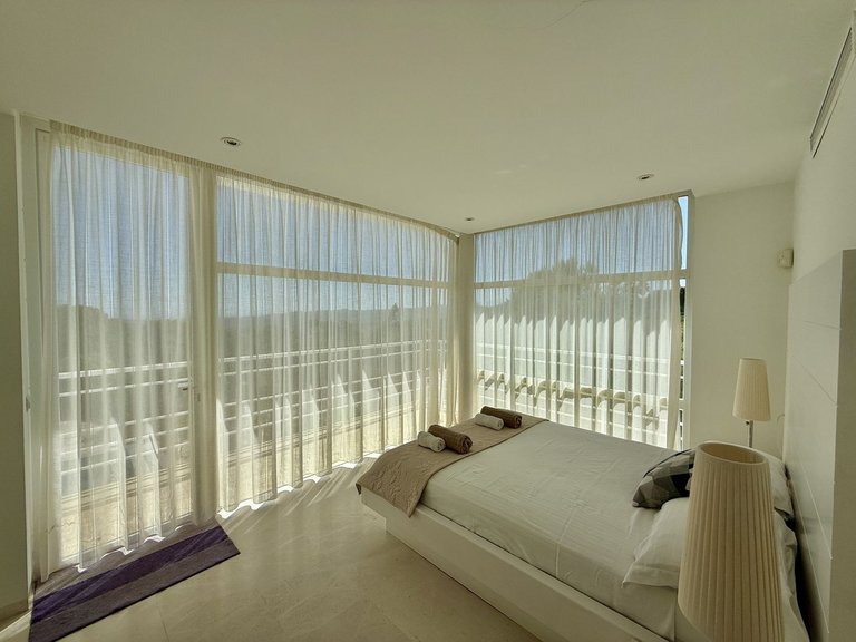Villa for Sale in Valtocado, Malaga 28