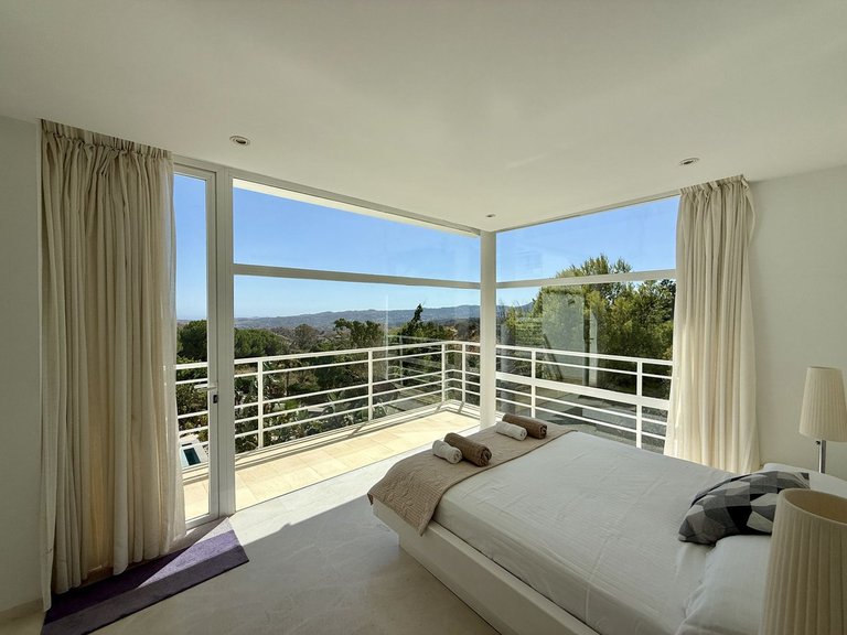 Villa for Sale in Valtocado, Malaga 29