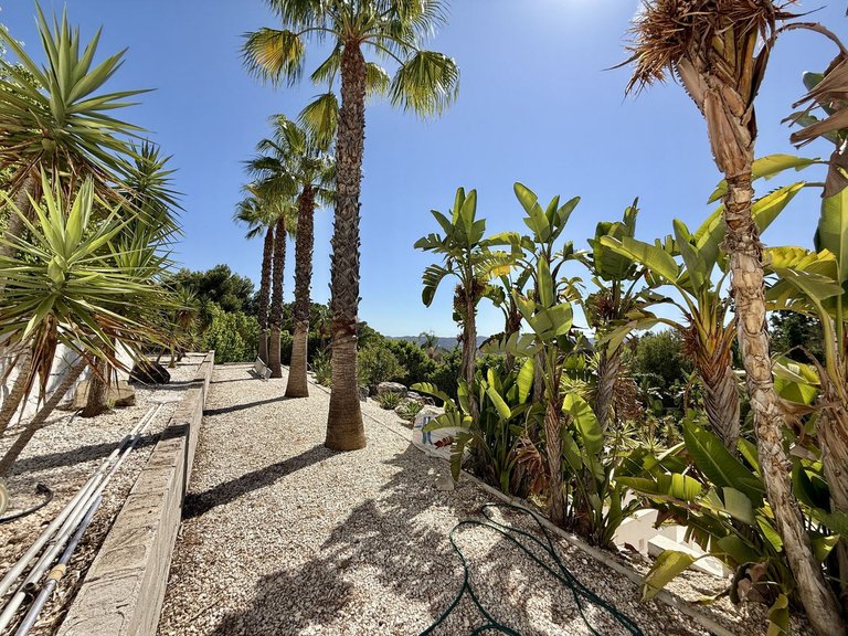 Villa for Sale in Valtocado, Malaga 40