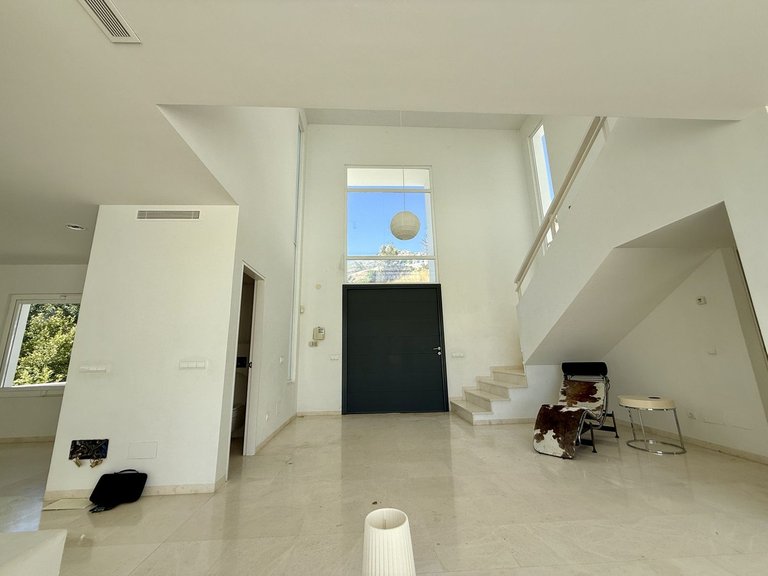 Villa for Sale in Valtocado, Malaga 6