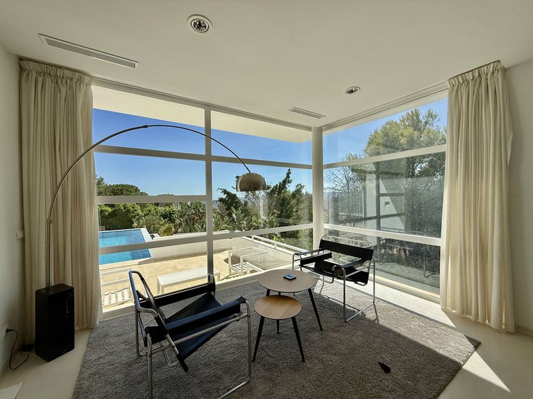 Villa for Sale in Valtocado, Malaga 7