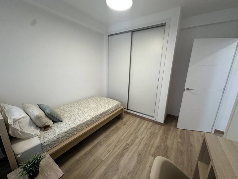 Apartment for Sale in Arroyo De La Miel, Malaga 19